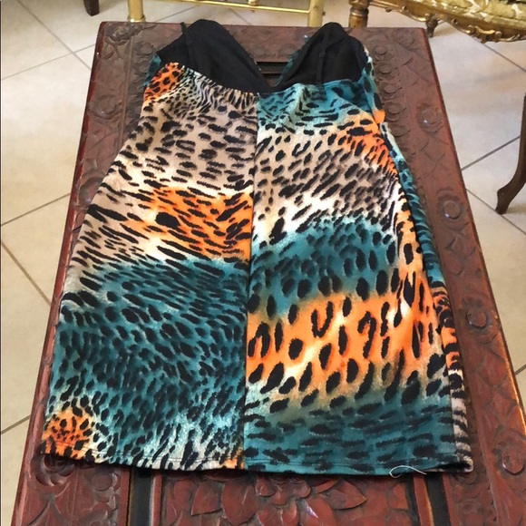 LEOPARD PRINT MINI DRESS - Picture 8 of 8